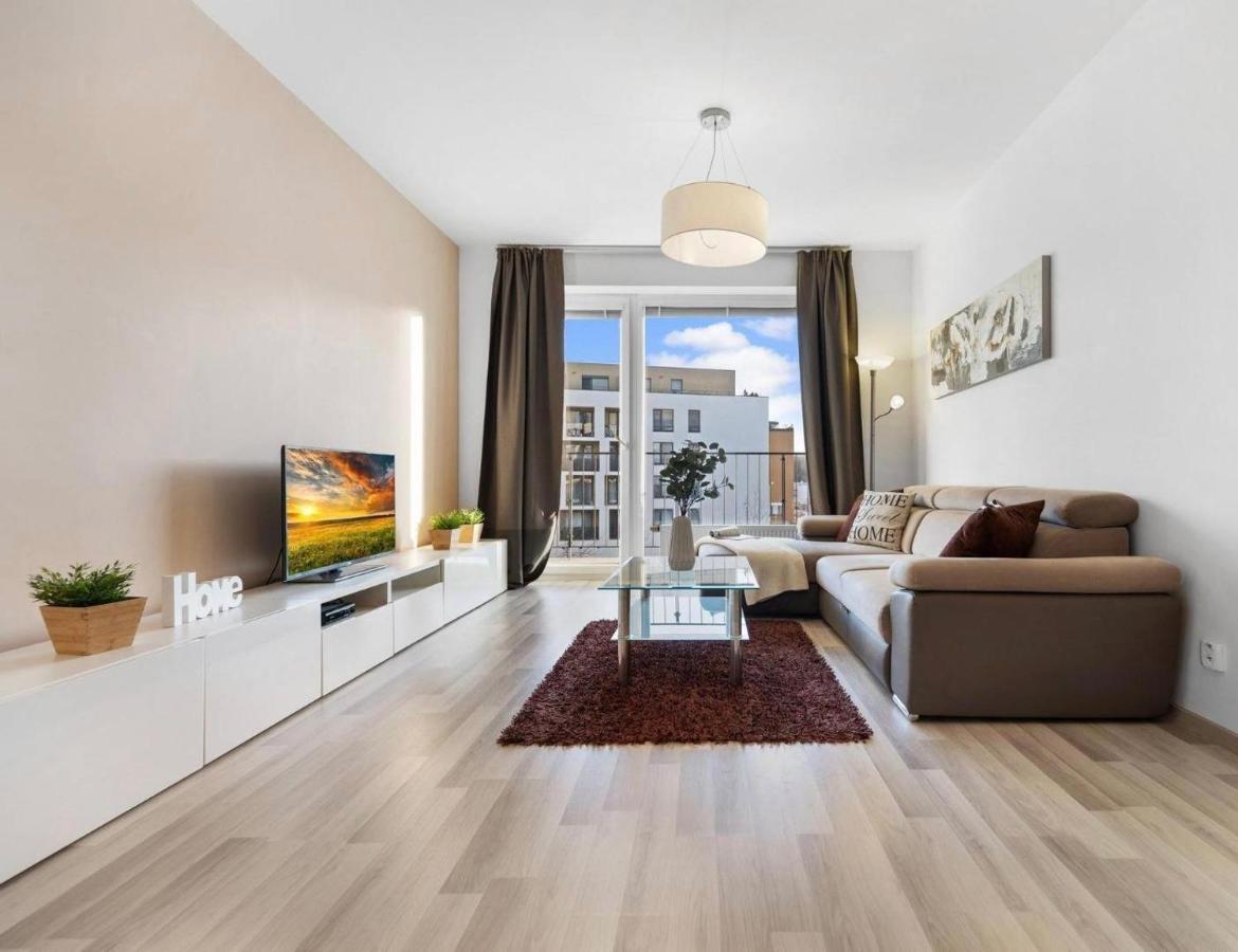 Sunflower - Modern Large Charming Apartment With Balcony Pressburg Exterior foto