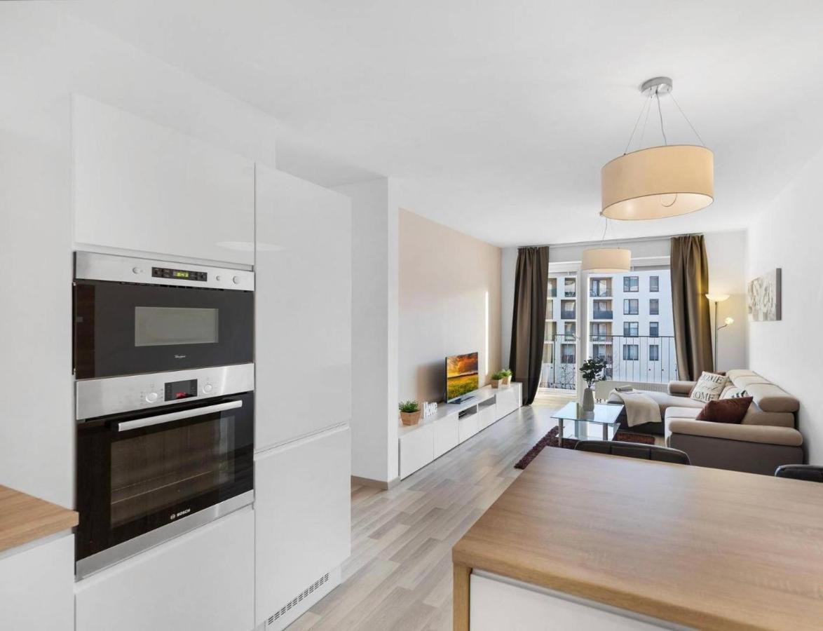 Sunflower - Modern Large Charming Apartment With Balcony Pressburg Exterior foto